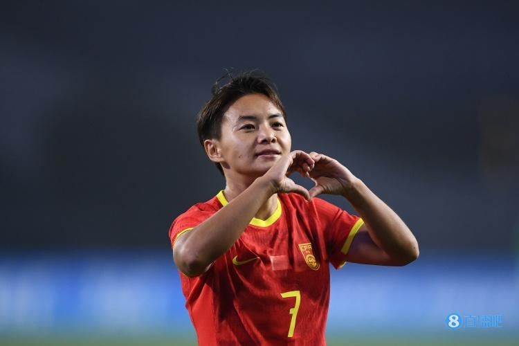 热搜常客！中国女足16-0大胜蒙古女足，登上微博热搜榜第二位